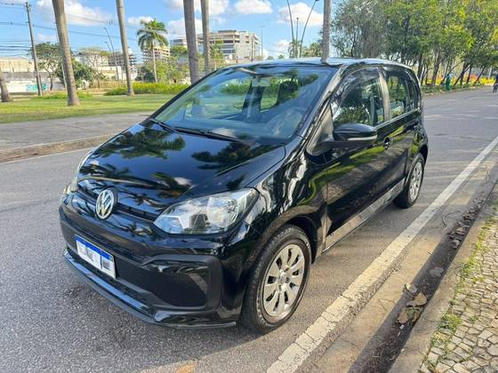 VOLKSWAGEN UP 1.0 MPI TOTAL FLEX 4P MANUAL VOLKSWAGEN UP 1.0 MPI TOTAL FLEX 4P MANUAL